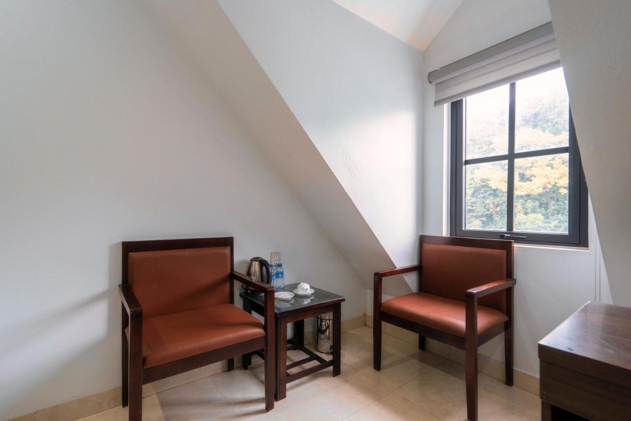De Charm Ha Long Hotel エクステリア 写真